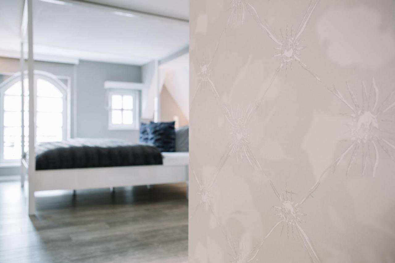 Boutique Hotel Pfauen ショルンドルフ エクステリア 写真