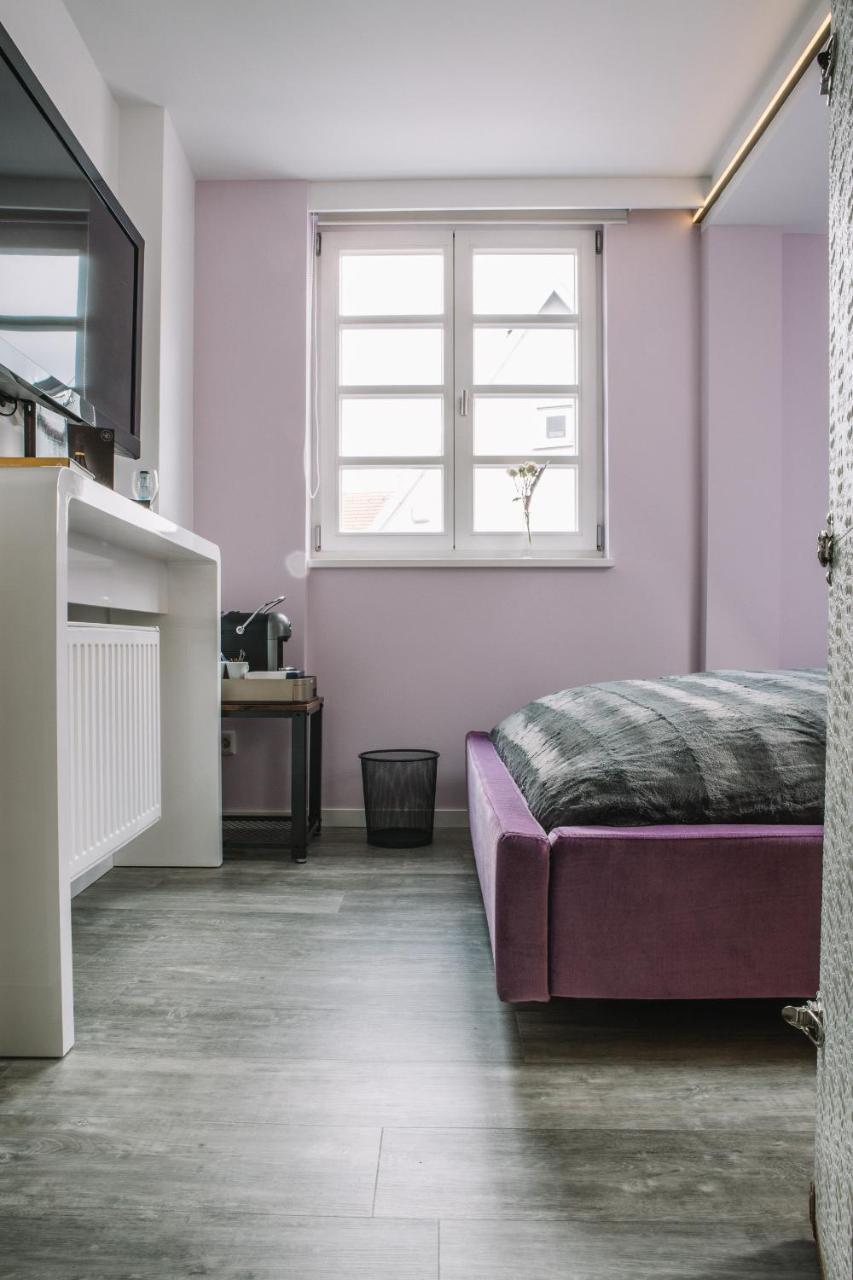 Boutique Hotel Pfauen ショルンドルフ エクステリア 写真