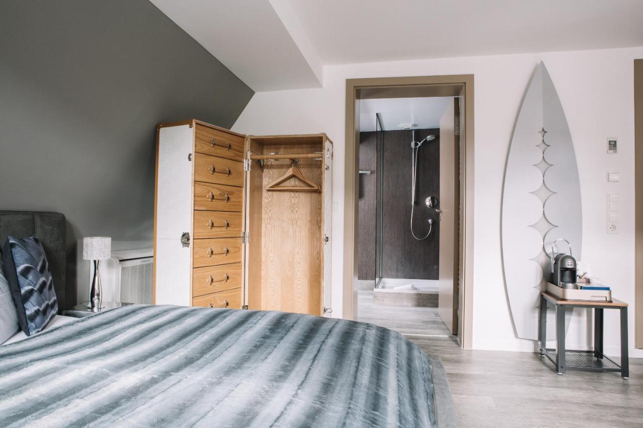 Boutique Hotel Pfauen ショルンドルフ エクステリア 写真