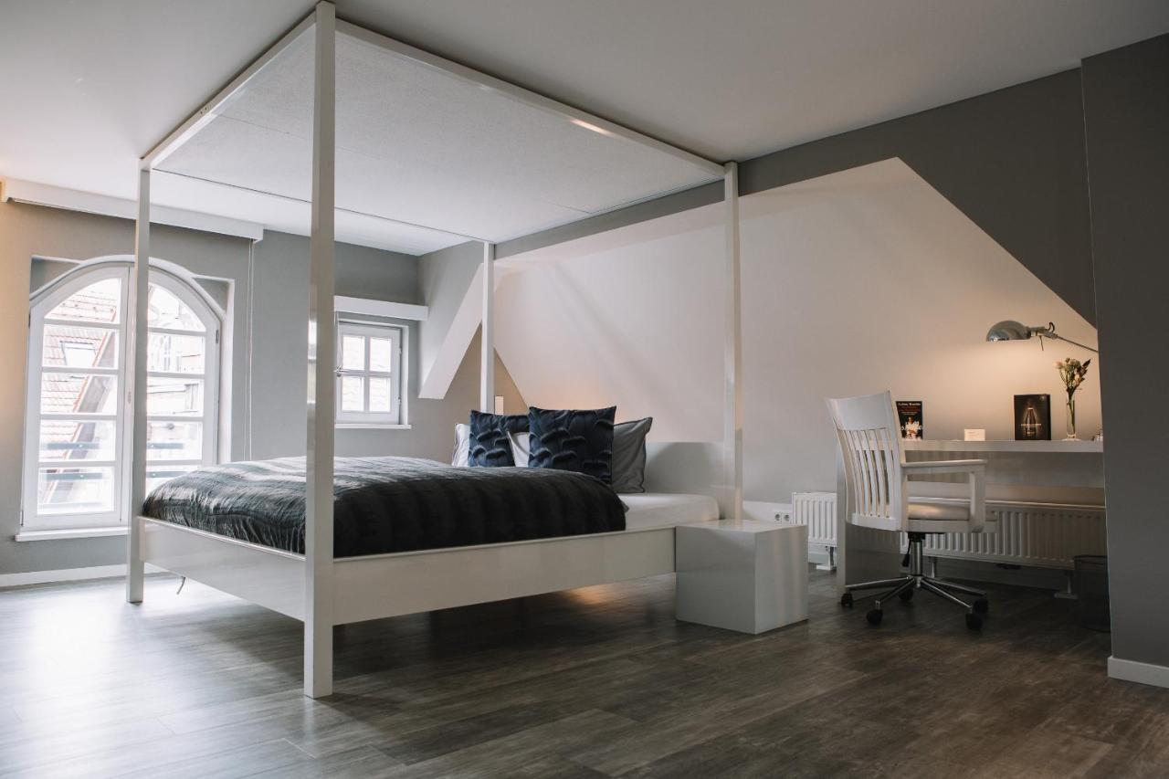 Boutique Hotel Pfauen ショルンドルフ エクステリア 写真