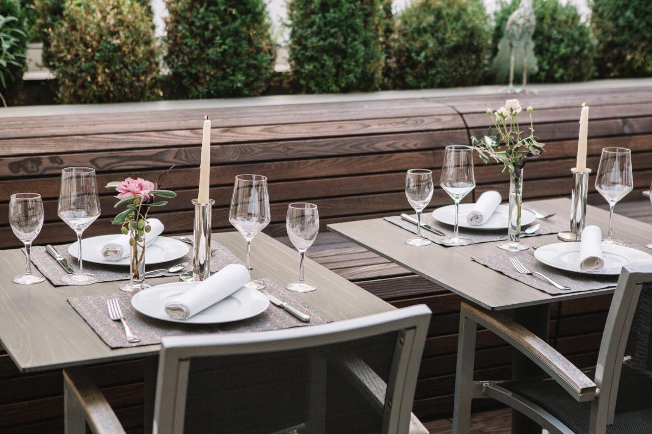 Boutique Hotel Pfauen ショルンドルフ エクステリア 写真